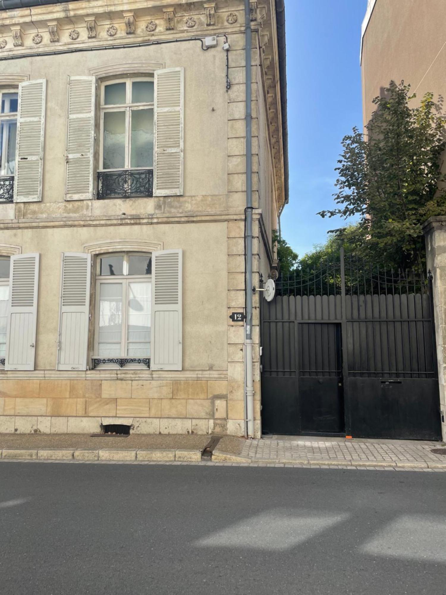 Belle Fontaine Hotel Bourges Exterior foto
