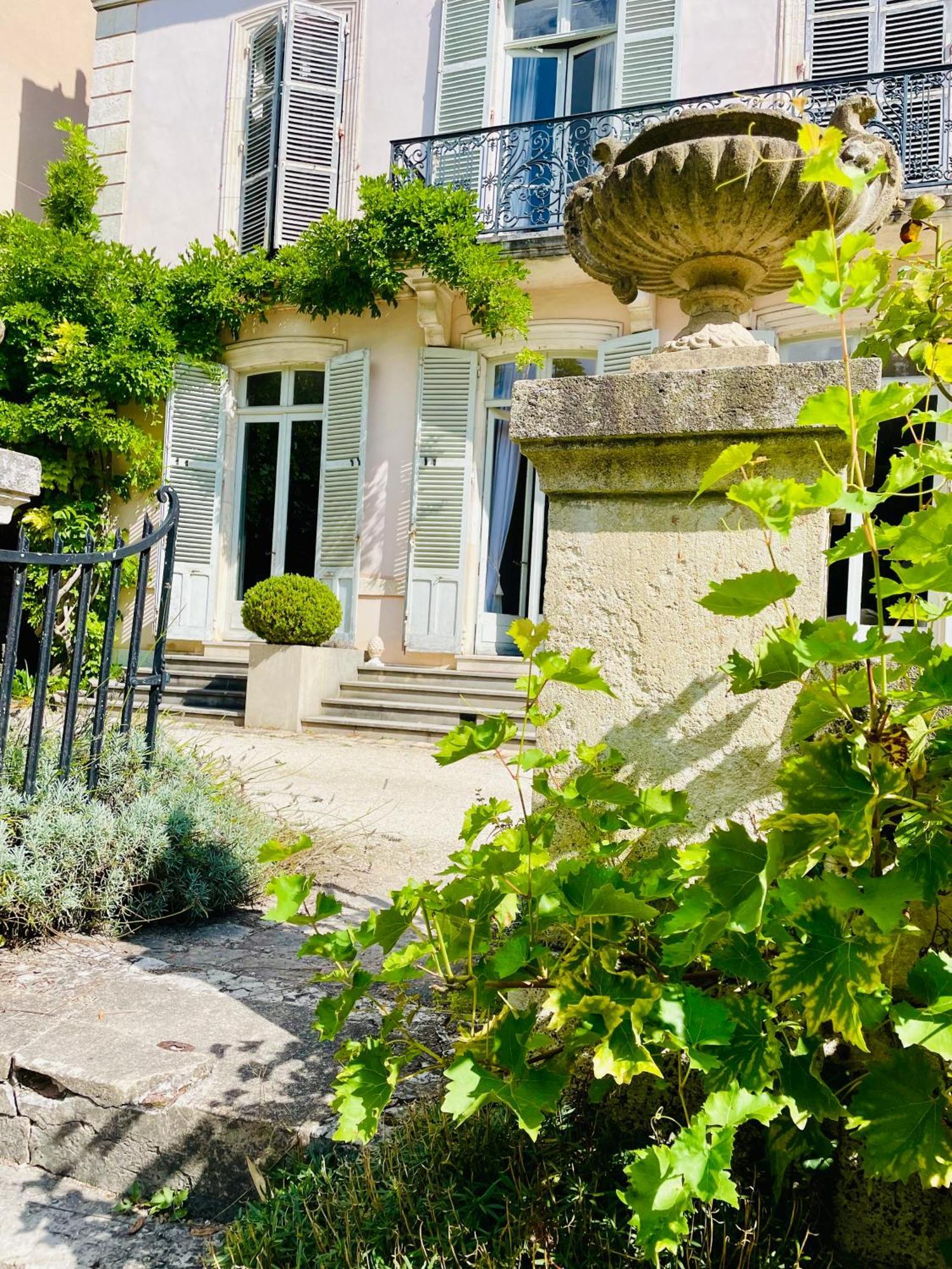 Belle Fontaine Hotel Bourges Exterior foto